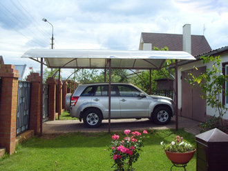 Навес над машиной - новинки сезона от компании Арт-ковка